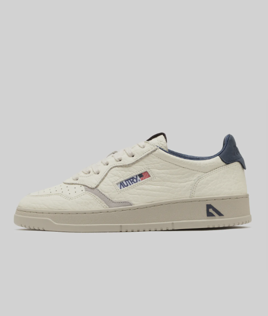 Zapatillas Autry Action blanca navy